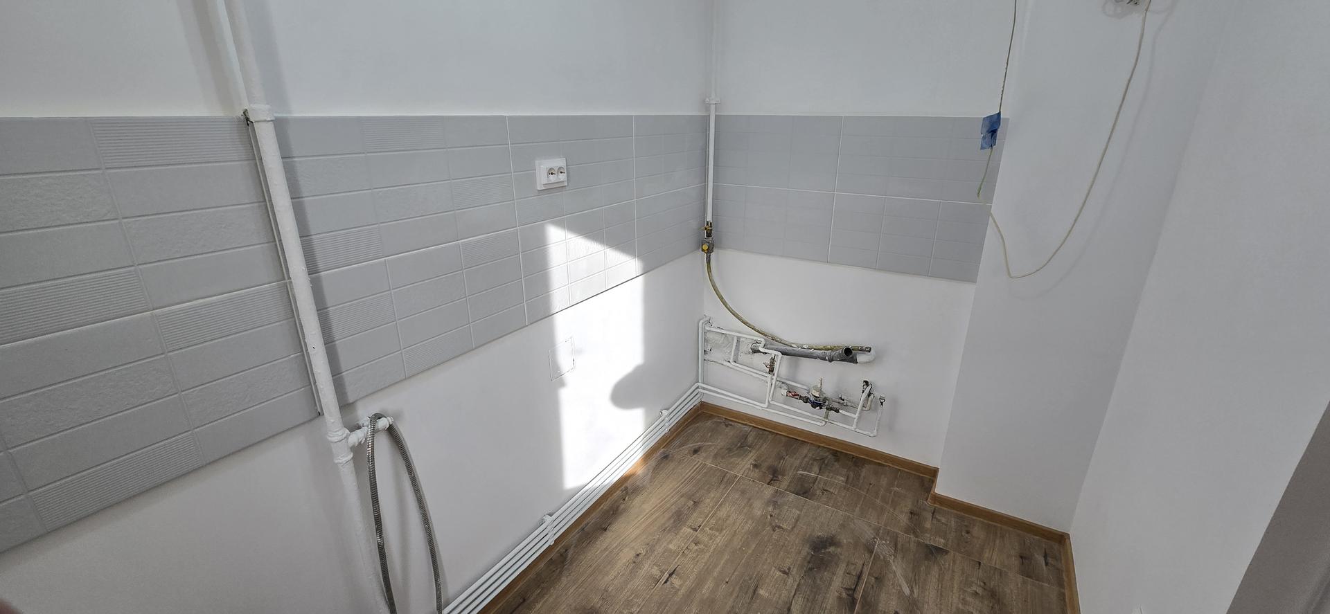 Instalații sanitare brute